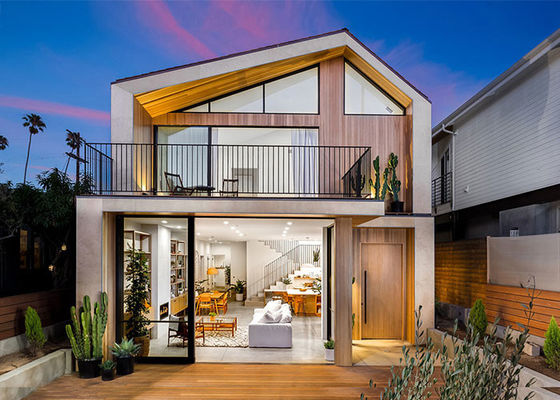 Dwukondygnacyjny, prefabrykowany dom modułowy z lekkiej ramy stalowej UE z dużymi oknami - Willa Assisi